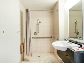 Regency Inn Tulsa - Badezimmer