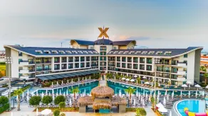 The X Belek - Piscina