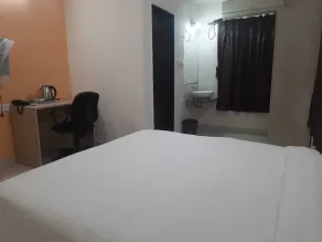 Opal Suite Rooms - Camera
