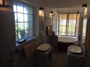 Villa Louise Hue Beach Boutique Hotel - Salle de bain