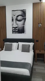 Aragon Cottage Apartments - Zimmer