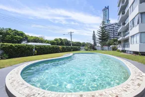 Amira Apartments - Pool