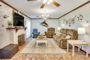 Fish & Explore: Serene Home on Bayou Petit Caillou - Innenbereich