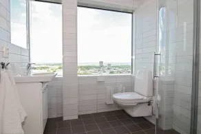 Sky Hotel Apartments Tornet - Bathroom