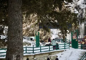 Dawat-e-Drung by FrozenFall Resort - Façade de l’hébergement