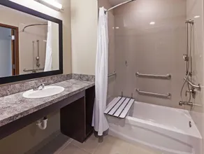 Holiday Inn Express & Suites Glenpool by IHG - Værelse