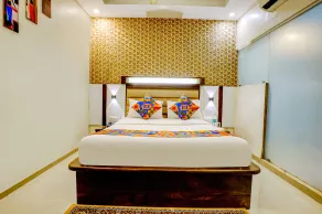 Hotel Kwality Inn by Naivedhya Veg Treat - Chambre