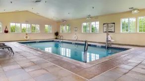 Staybridge Suites - Philadelphia Valley Forge 422 by IHG - Basseng