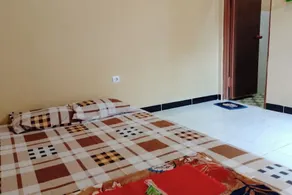 OYO 95109 Eksis Homestay Syariah - Room