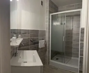 Hotel du Lion d'Or - Bathroom