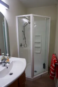 Le Chalet Waiheke Apartments - Salle de bain