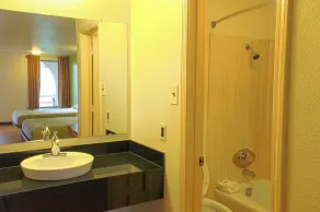 Motel 6 Longview, TX - North - Salle de bain