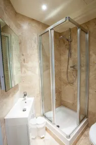Brooks Guesthouse Bristol - Bathroom