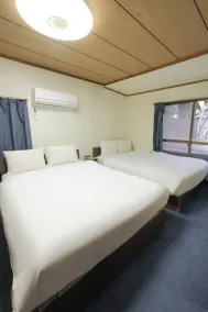 Garden House - Camera