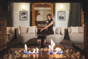 Hotel Le Carlina Courchevel 1850 - Coin salon dans le hall