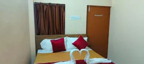 Hotel O Parthasarathyswamy Temple Formerly RKH Inn - Camera