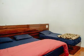 Kedar Chaukhamba Homestay - Room