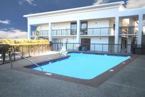 Clarion Pointe Statesville - Piscine