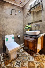 Hotel Green Suite Near Delhi Airport - Casa de banho