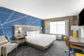 Comfort Inn & Suites Hampton near Coliseum - Chambre