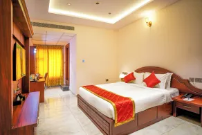 Hotel Yathin - Mysore - Room
