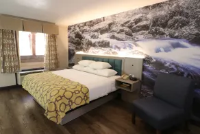 Baymont by Wyndham Gatlinburg On The River - Chambre
