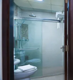 Centara Life Muscat Dunes Hotel - Bathroom