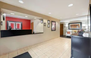 Extended Stay America Suites - Cincinnati - Blue Ash - Kenwood Road - Hall