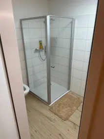 Charming Family Apartment in Bürserberg Österreich - Baño
