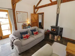 Robbie's Barn - Living area
