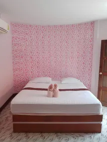 Vimanmek Resort - Room
