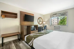Quality Inn Chesapeake - Greenbrier - Chambre