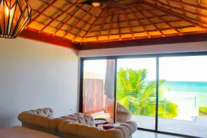 Therasia Luxury Beachfront Retreat - Quarto