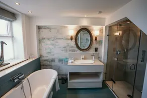 The George Hotel and Beach Club - Habitación