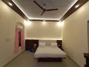 The Byke Laxmi Resort - Room