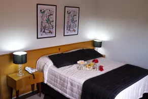 Hotel Canada - Room