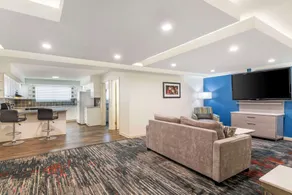 Best Western Plus Lake Lanier Gainesville Hotel & Suites - Chambre
