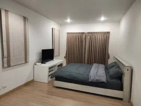 Spacious Entire House with shared Fitness Room and Shared Indoor Pool in club - Habitación