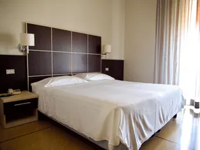 Hotel Mediterraneo - Chambre