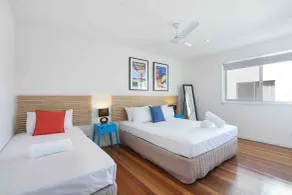 Sandbox Apartments - Room