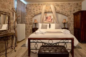 Lykovrisi Guest House - Rom