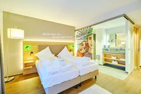 Sonnenhotel Weingut Römmert Spa und Wellness - Room