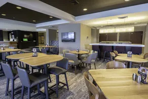 Courtyard by Marriott Cleveland Willoughby - Restaurant