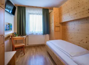 JUFA Hotel Bad Aussee - Room