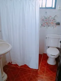 Hostal y Camping Villa Mercedes - Banheiro
