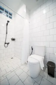 Blu Monkey Hub & Hotel Ranong - Salle de bain
