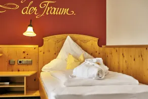 Doppelzimmer Poolside - Chambre