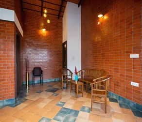Sarvam Serviced Apartment - Lobby sitting area