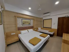 Amansaraa Bhide Retreat - Room