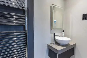 Marian Resort And Spa  - Baño